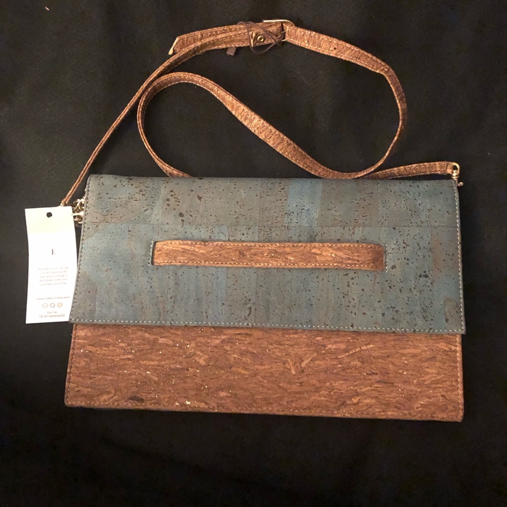 Eve Blue and Brown Crossbody Bag made of environmentally friendly cork